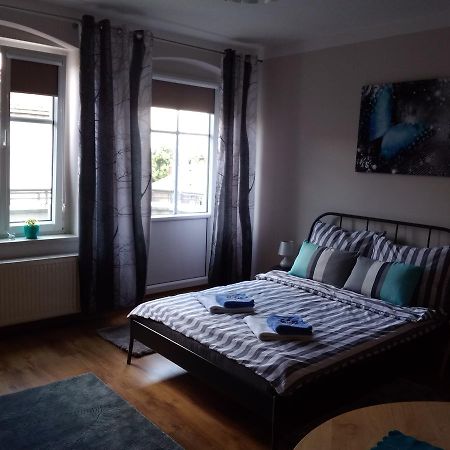 Traugutta Apartment Вроцлав Екстериор снимка