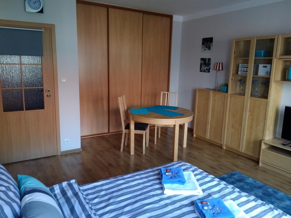 Traugutta Apartment Вроцлав Екстериор снимка